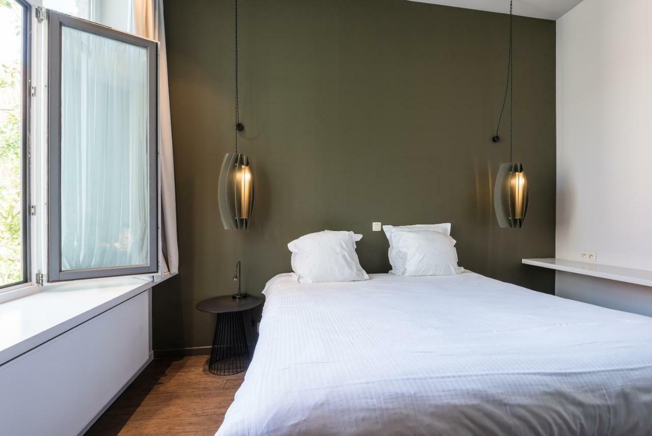 Zakske13 - Design Boutique B&B In Bruges City Centre (Adults Only) Exterior photo A bedroom at the hotel